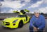 TV-Star trifft Mercedes-Stars: US-Talkshow-Legende Jay Leno besucht AMG : Jay Leno zu Gast in Affalterbach: AMG zeigt eine unglaubliche Performance  egal ob Mensch oder Maschine!