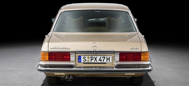 Panik im Porsche: Hier kommt das Hubraumwunder mit Stern: Premiere vor 45 Jahren: Mercedes-Benz 450 SEL 6.9