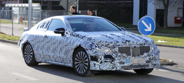 Mercedes-Benz Erlkönig Premiere: Spy-Shot-Debüt: Erste Fotos vom Mercedes E-Klasse Coupé C238