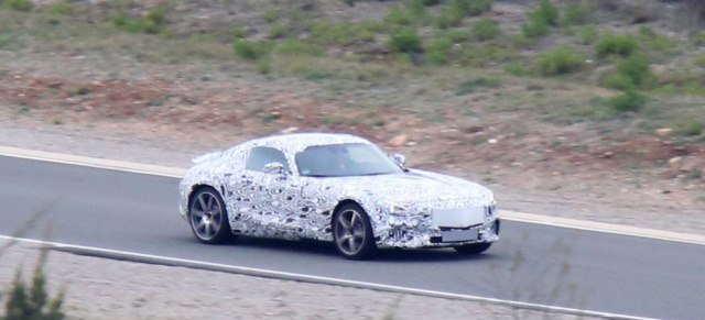 Erlkönig erwischt: Mercedes-Benz AMG GT: Aktuelle Fotos vom Porsche-911-Killer mit weniger Tarnung