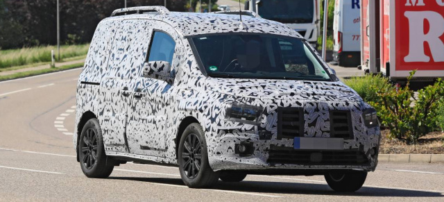 Mercedes-Benz Erlkönig erwischt: Star-Spy-Shot: Aktuelle Bilder vom kommenden Mercedes Citan