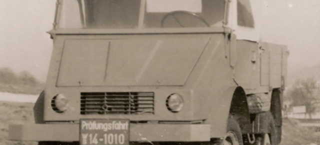 Vertragsunterzeichnung am 27. Oktober 1950: Verdammt lang her: Vor 70 Jahren kaufte Daimler-Benz den Unimog