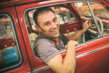 „Vintage Voltage – Vom Oldtimer zum E-Auto“: Uns trifft der Schlag: DMAX setzt Klassiker unter Strom