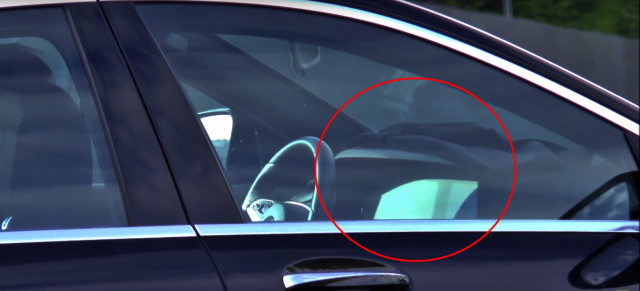 Erlkönig erwischt: Einblick in die Mercedes S-Klasse Mopf: Spy Shot Video: Bilder vom neuen S-Klasse Cockpit 2017