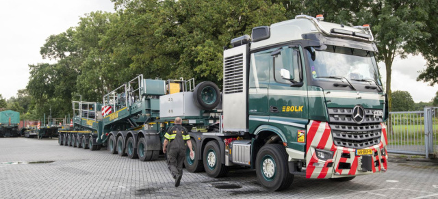 Mercedes Arocs at work: Mercedes-Benz Arocs 8x4 für den Einsatz im Schwerlasttransport