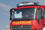 Feuer bei AMG in Affalterbach: Brand von Lithium-Ionen-Batterie löst größeren Feuerwehreinsatz aus