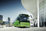 Mercedes-Benz Innovation: Active Brake Assist 4: Weltpremiere: erster aktiver Notbremsassistent mit Fußgängererkennung für Daimler Reisebusse 