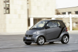 smart fortwo 2012: der neue Look: Schwerpunkt der Modellpflege liegt auf Exterieur 