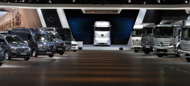 IAA Nutzfahrzeuge 2014:  Mercedes-Benz Highlights (Video) : Daimler präsentiert sich auf der 65. IAA in Hannover als weltweit größter Nutzfahrzeughersteller