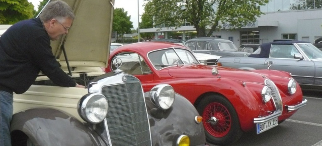 Frühjahrsausfahrt des MVC Ruhr bei Brabus, Bottrop 12.Mai 2012: 58 Veteranen mit Stern kamen zur Werkbesichtigung