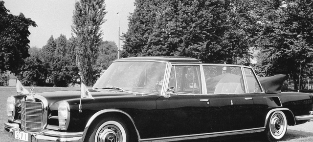 Das Papa-Mobil von gestern: 1965 Mercedes-Benz 600 Pullman Landaulet : Himmlisch: Der Heilige Vater fährt mit einem schönen Stern