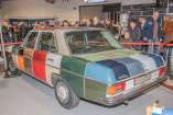 Bremen Classic Motorshow 2024: Das Highlight am DEUVET Stand: ein Mercedes /8 lackiert in allen verfügbaren Serienfarben seiner Baureihe