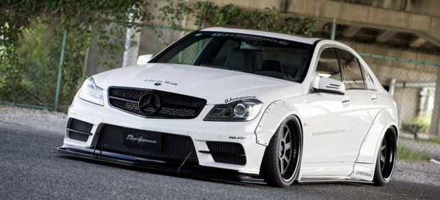 Mercedes C63 AMG von Liberty Walk: Krass. Breit. Tief: Tuning mit der groben Kelle für Mercedes C63 AMG (W204) 