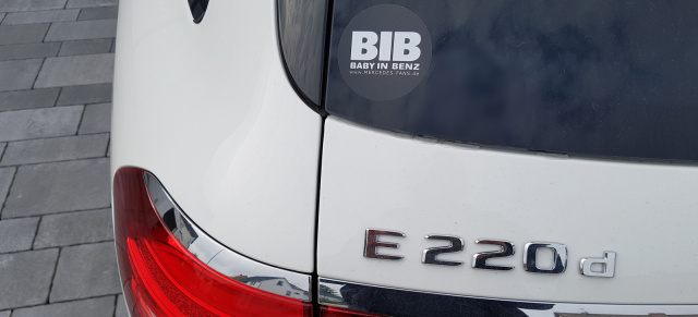 Mit den Kleinsten unterwegs: Der neue BIB „BABY IN BENZ“-Sticker 