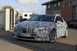 Mercedes-Benz Erlkönig erwischt: Mercedes-AMG A-Klasse: Star Spy Shot: Aktuelle Bilder von der kommenden Mercedes-AMG A-Klasse